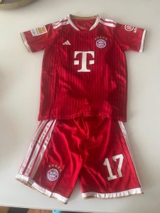 Maglia Bayern Monaco - Olise 17 (Misura 11-12 anni)